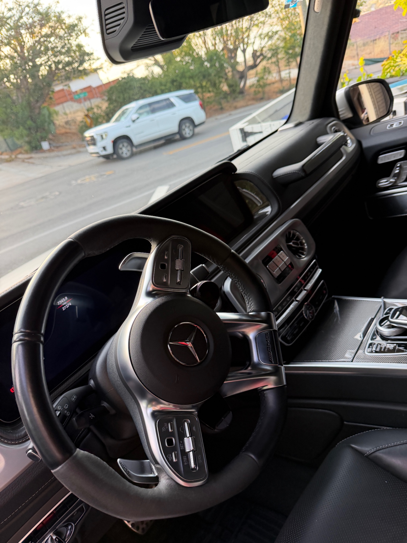 Mercedes G63 AMG — Interior Detail