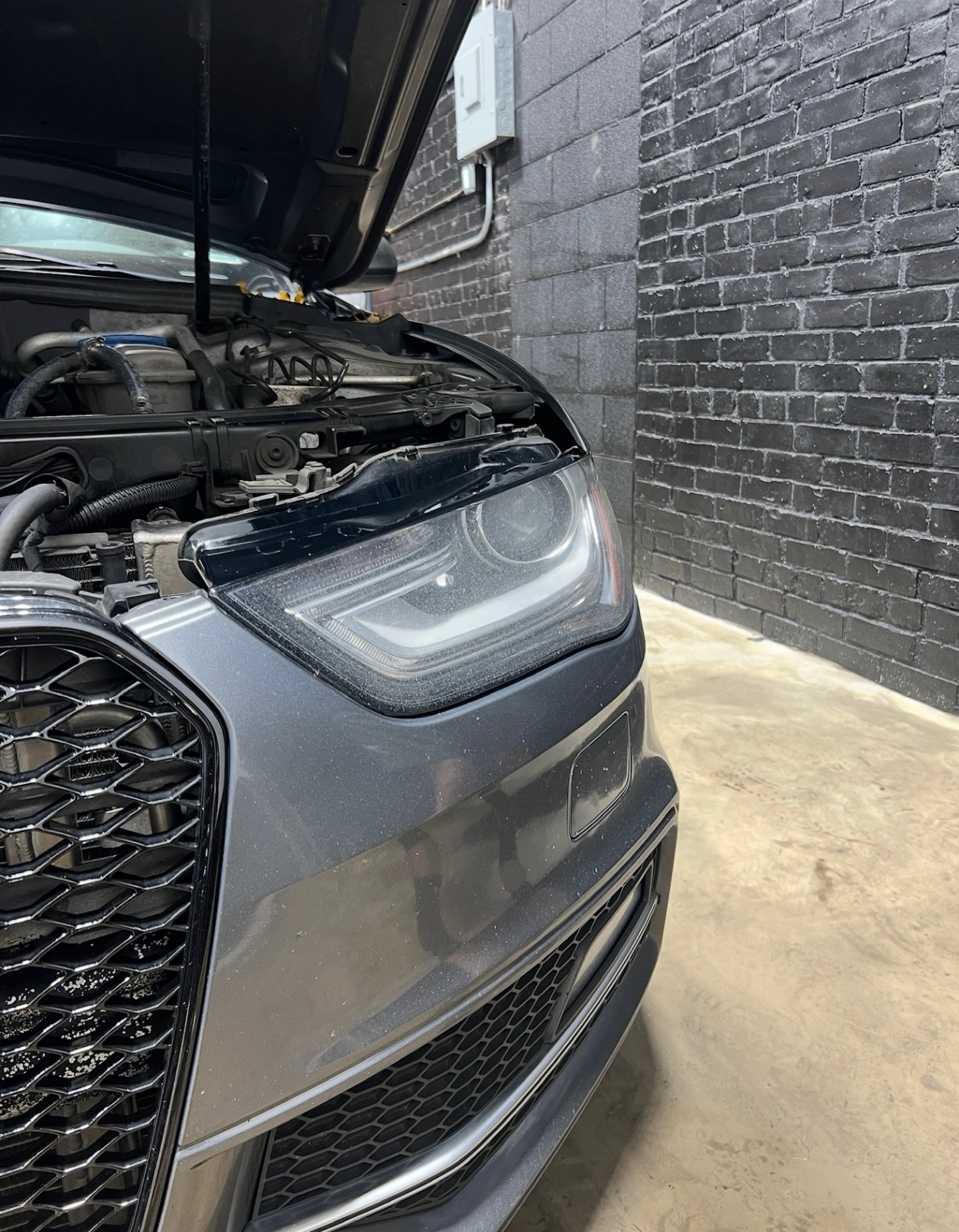 Headlight Restoration — before