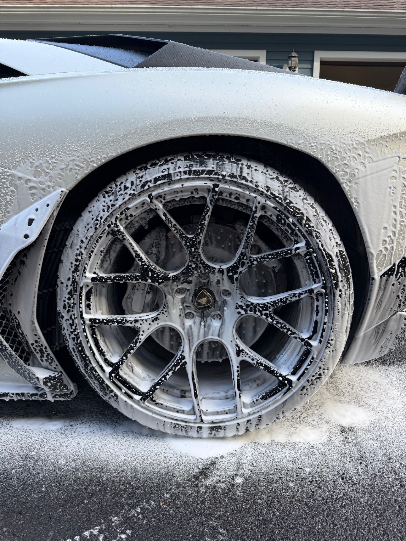 Wheel & Tire Detail